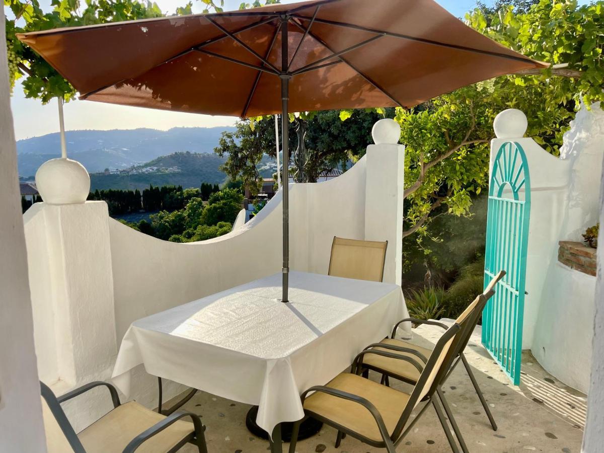 La Casa Turquesa Ferienhaus Frigiliana